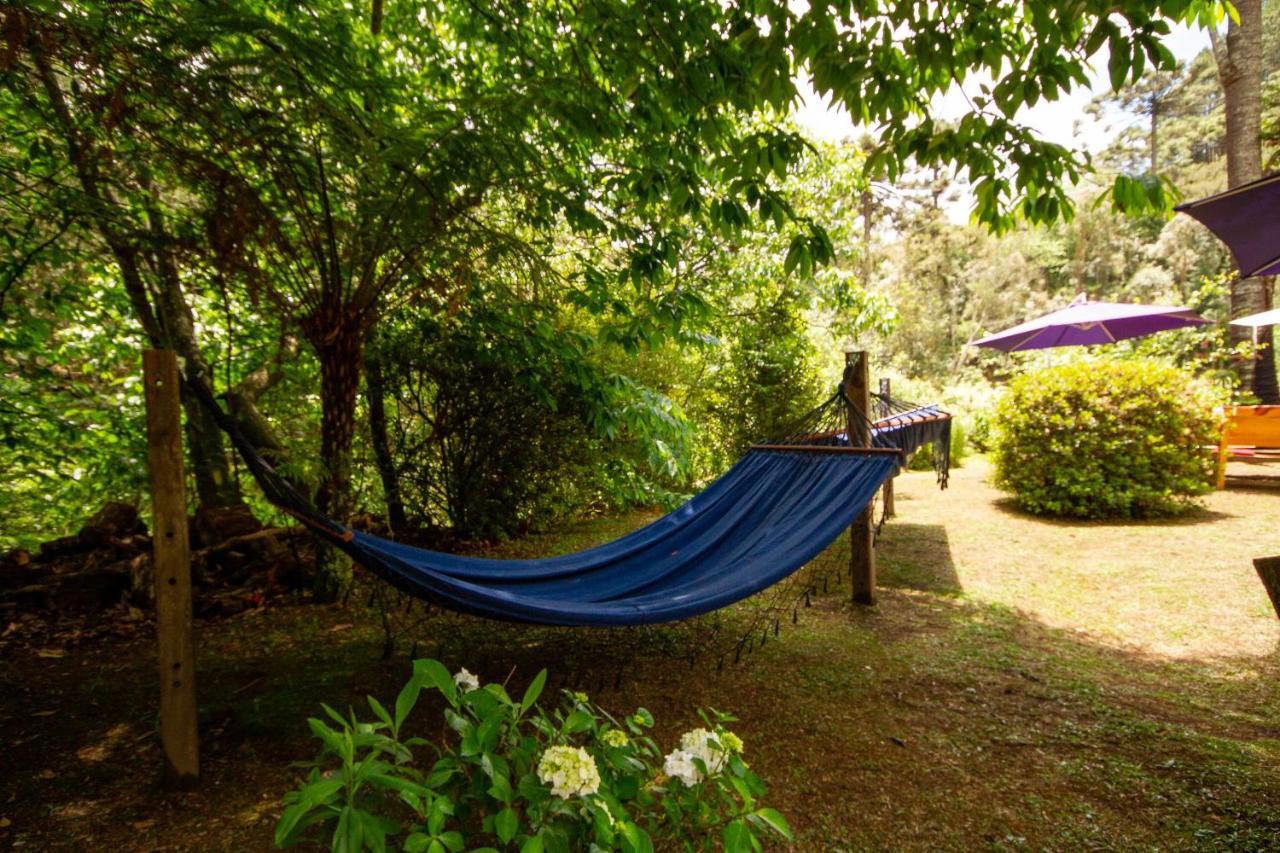Emporio Reserva Da Serra - Opcoes De Chales E Hidromassagem Кампус-ду-Жордау Экстерьер фото